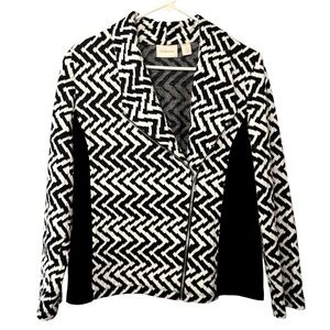 Chico's Black White Zig Zag Stripe Asymetric Zip Lightweight Moto Jacket Size M